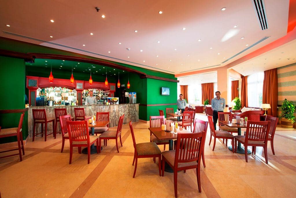 restaurants-restaurants