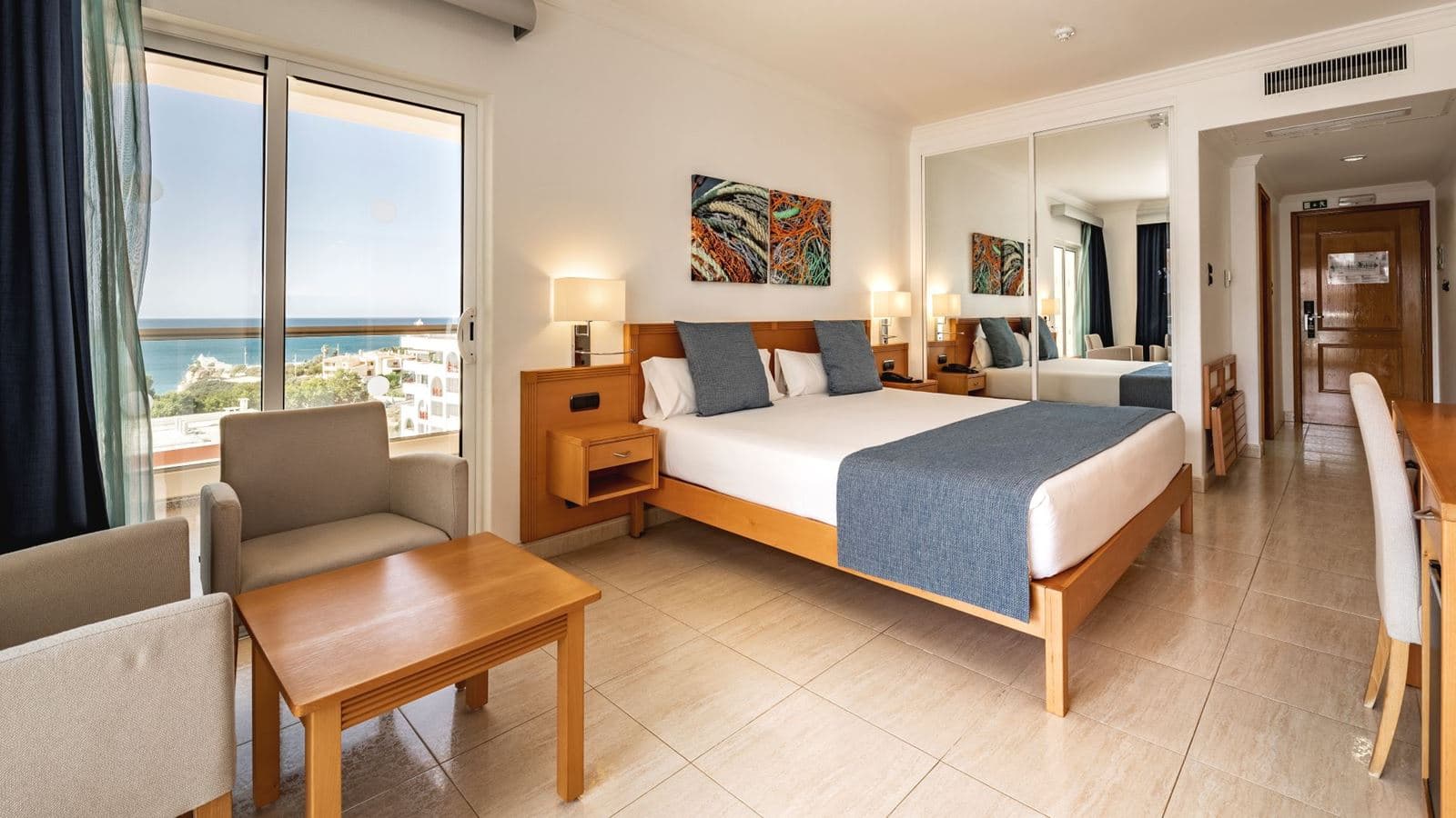 rooms-double-side-view-balcony-or-terrace-dbl-vm
