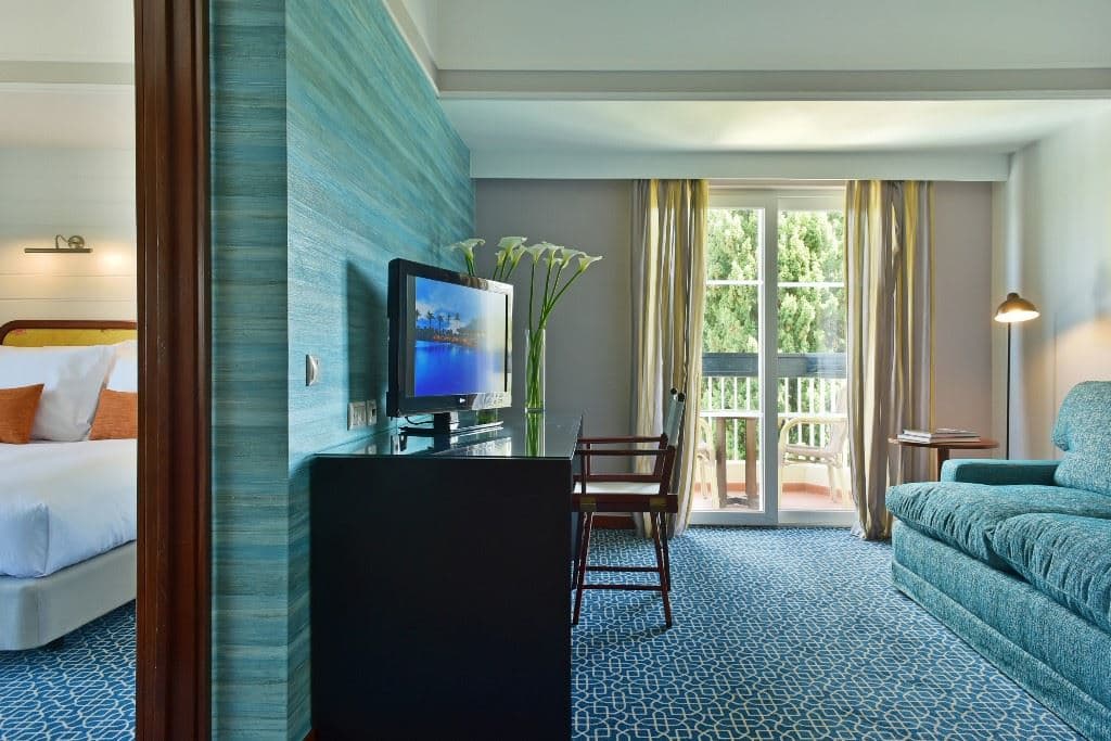 rooms-su--suite