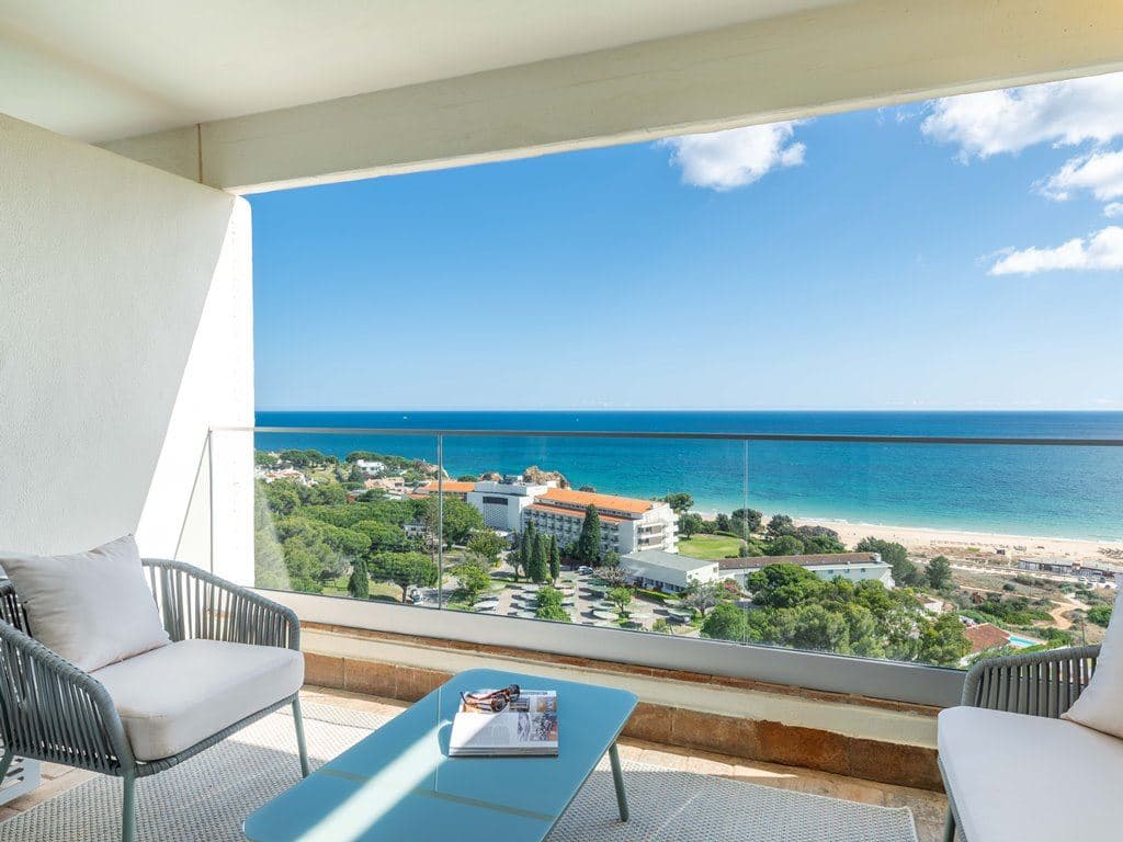 rooms-fo--family-superior-sea-view