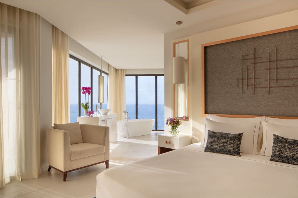 rooms-carvoeiro-suite-sea-view