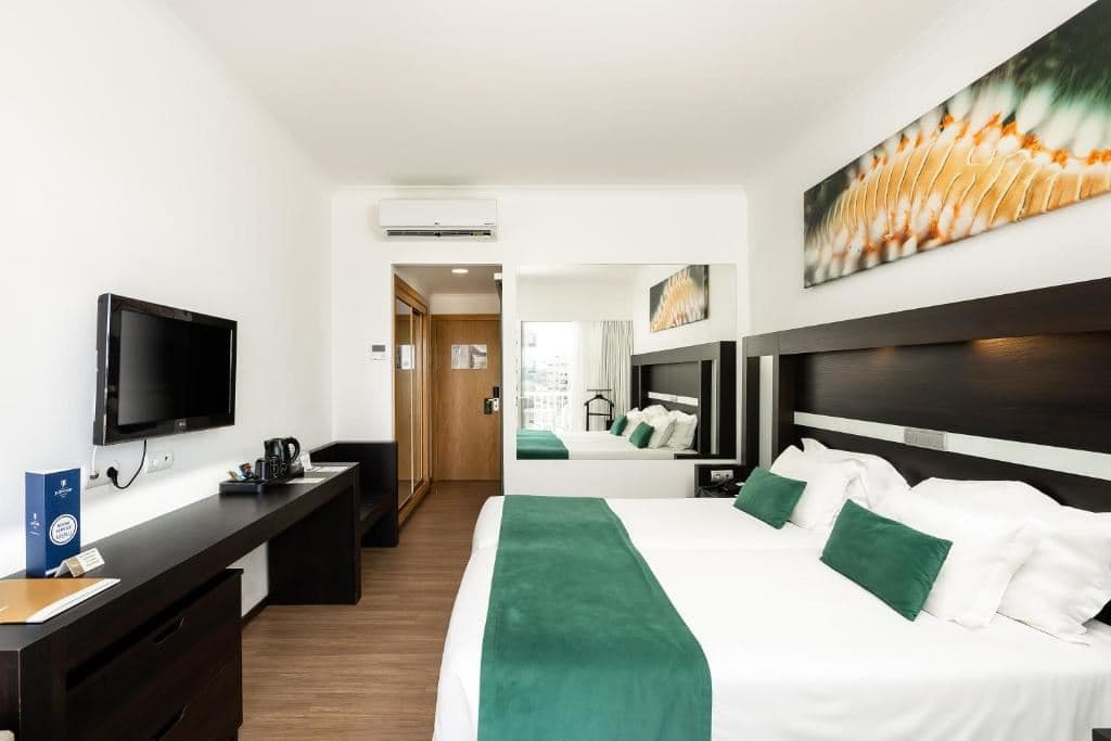 rooms-dl--double-superior-side-sea-view