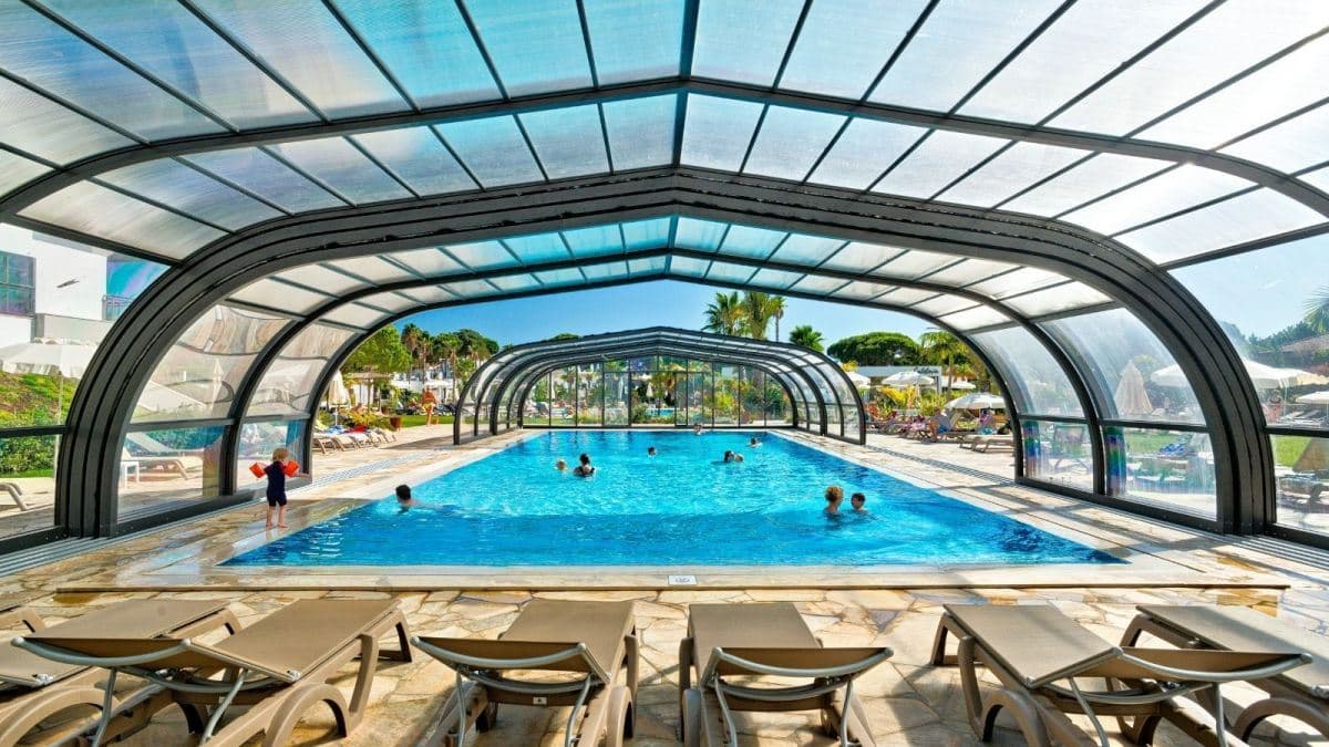 pools-outdoor--indoor-pool
