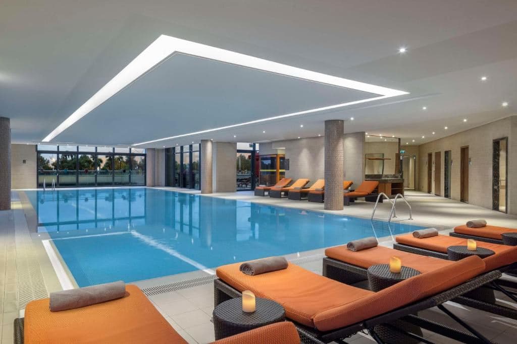 pools-indoor-pool