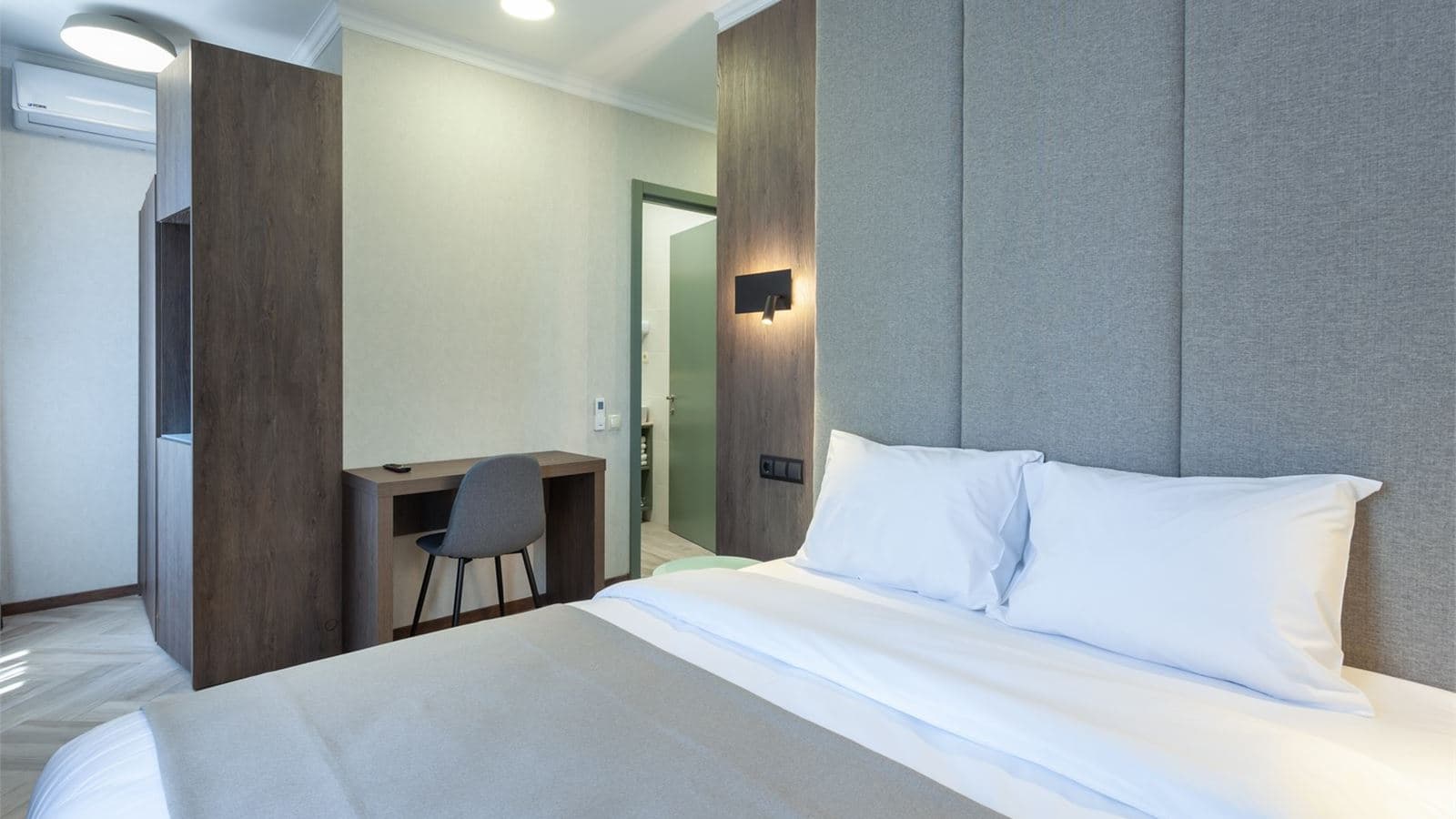 rooms-family-room