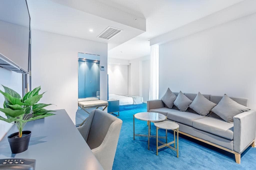 rooms-family-room