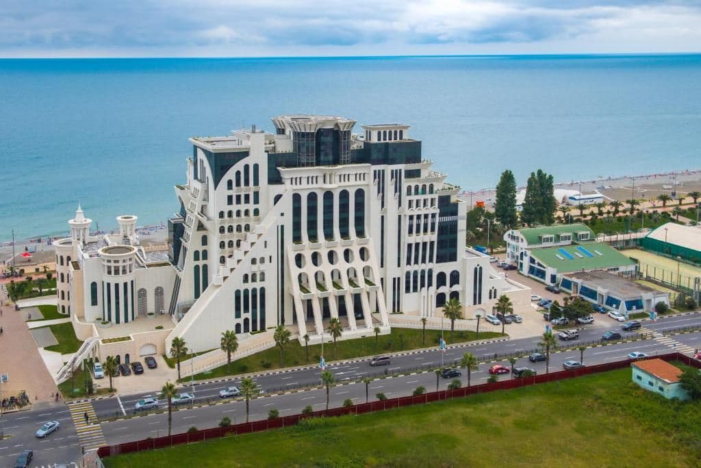 general-main-building