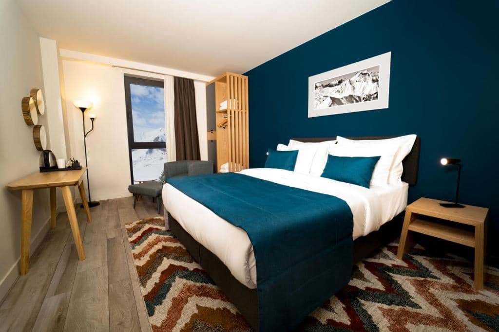 rooms-dbl-mw-room