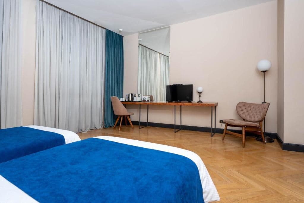 rooms-dbl-superior