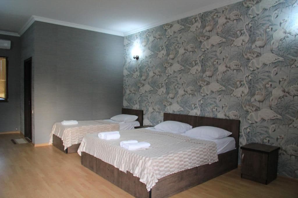 rooms-standart-trpl-room