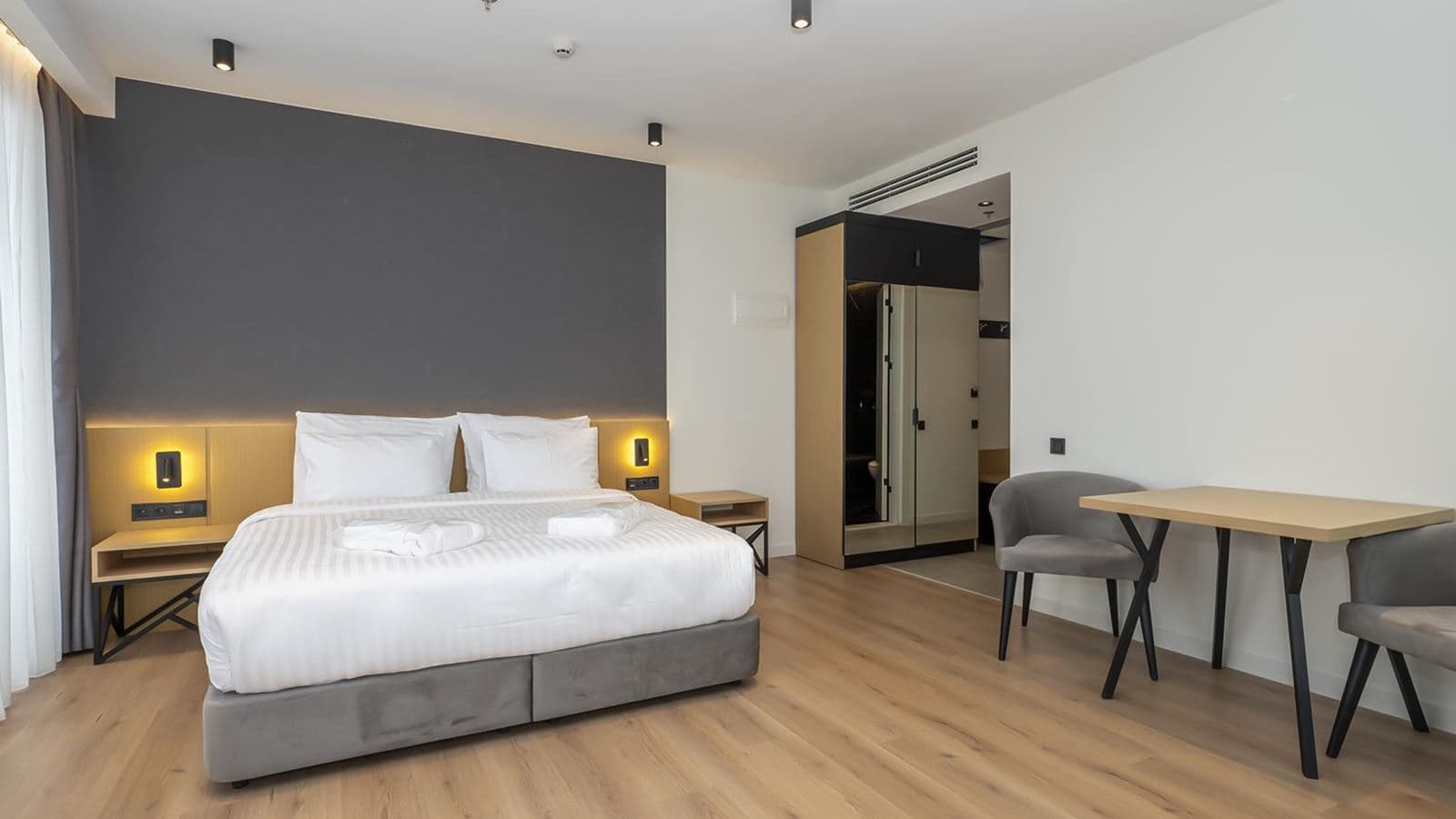 rooms-terrasse-suite