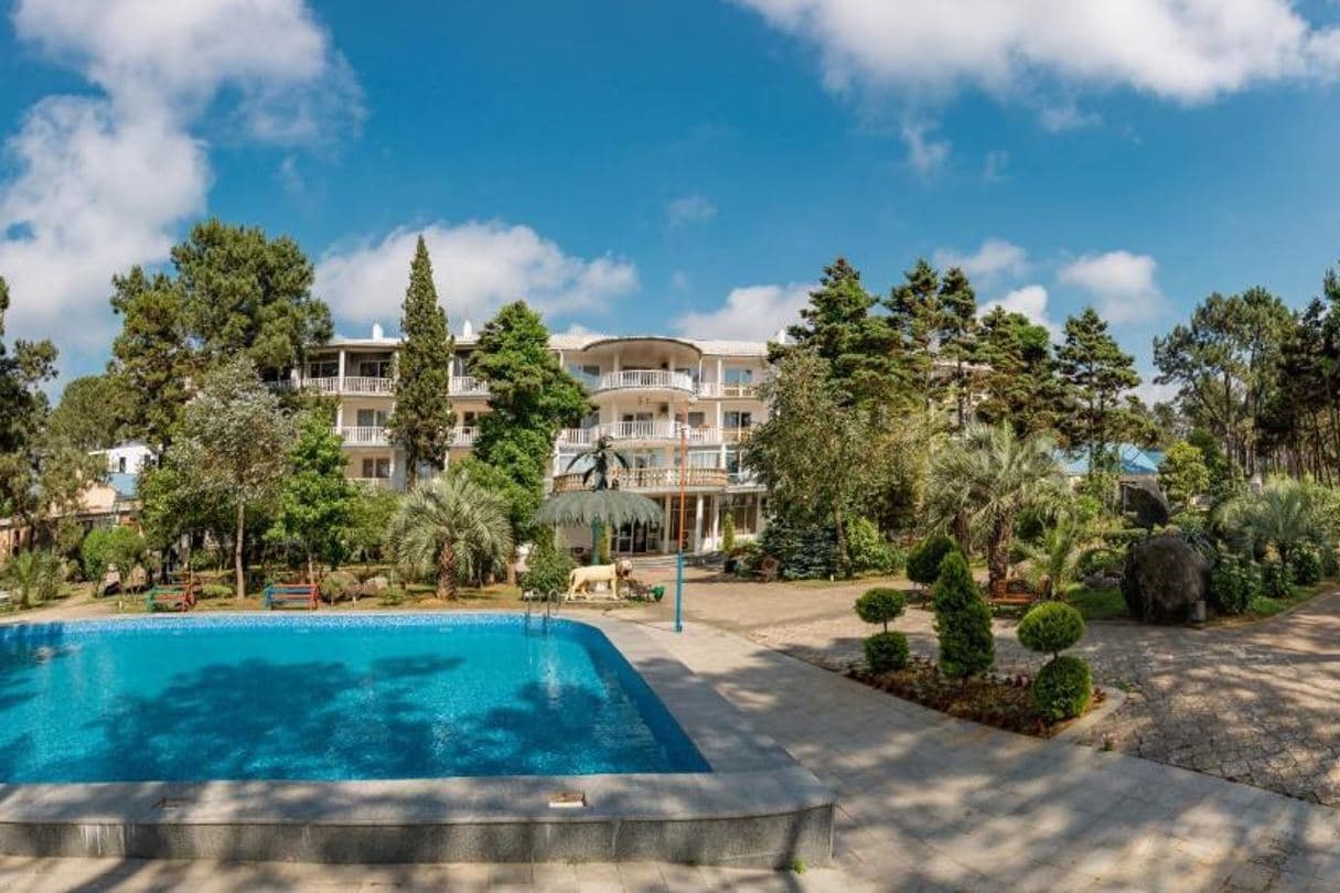 pools-outdoor-pool