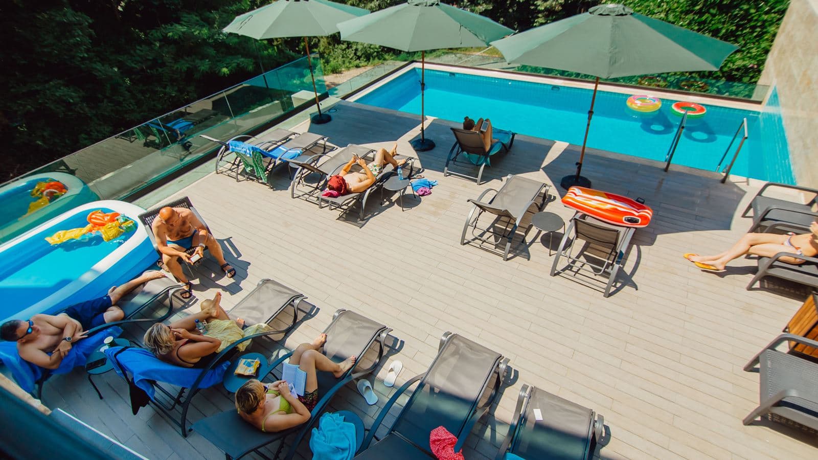 pools-outdoor-pool