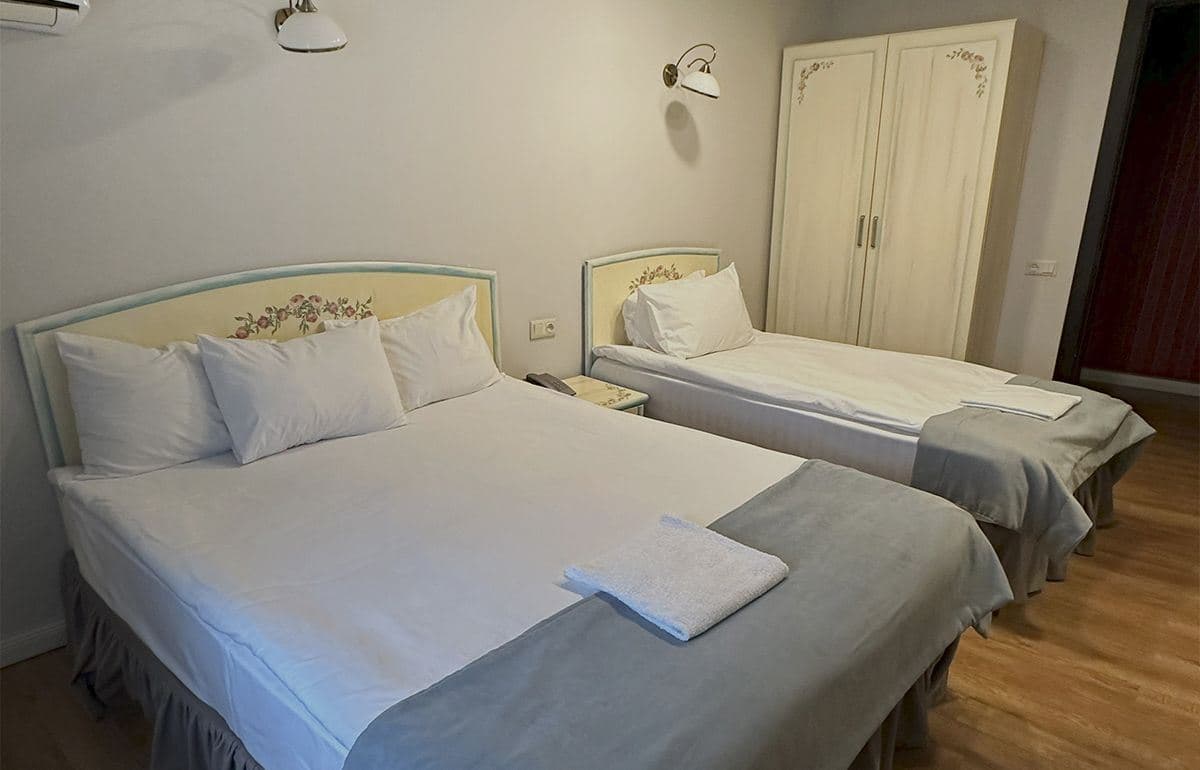 rooms-standard-trpl