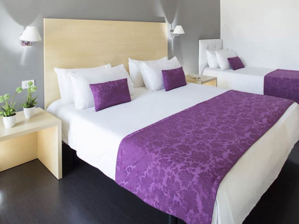 rooms-basic-room