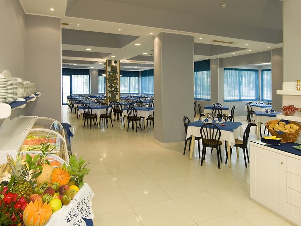 restaurants-restaurant