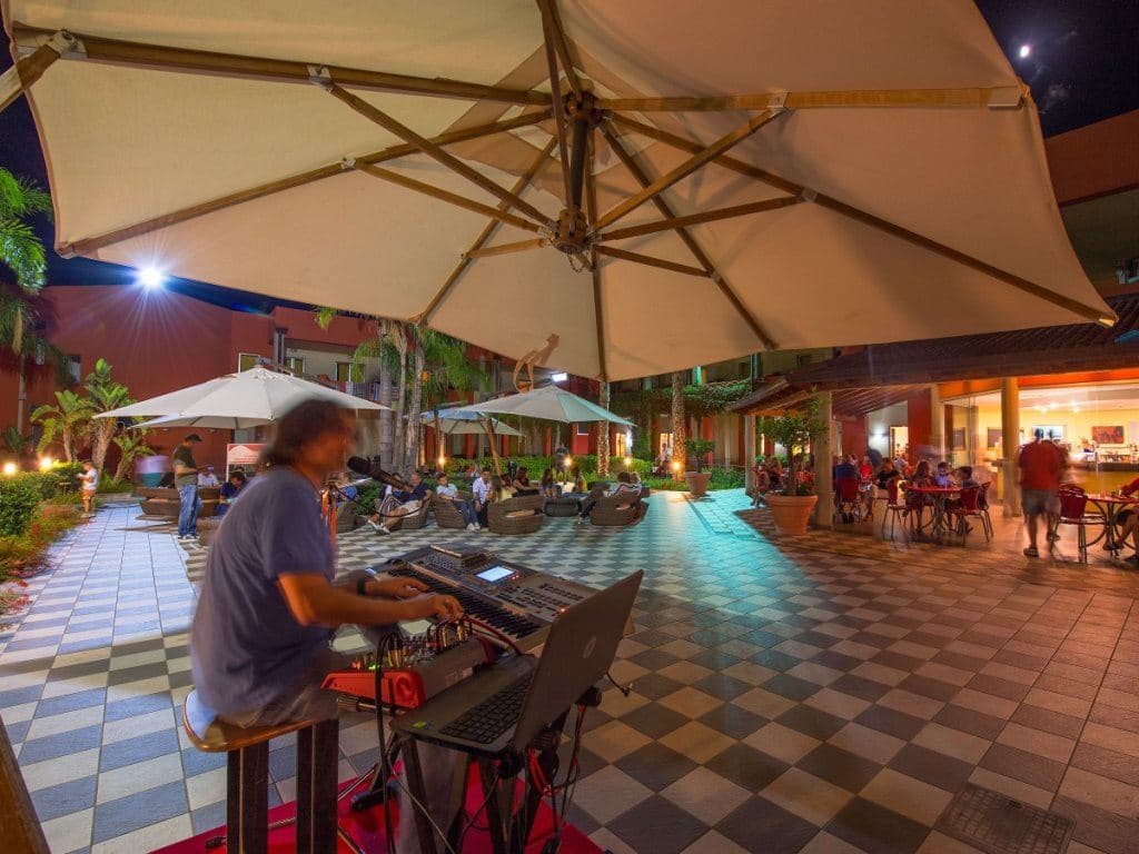 bars-pool-bar