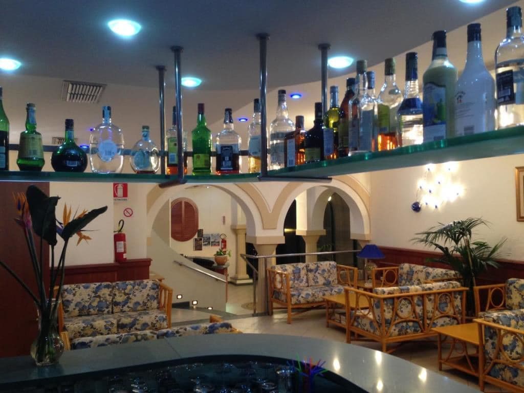 bars-bar