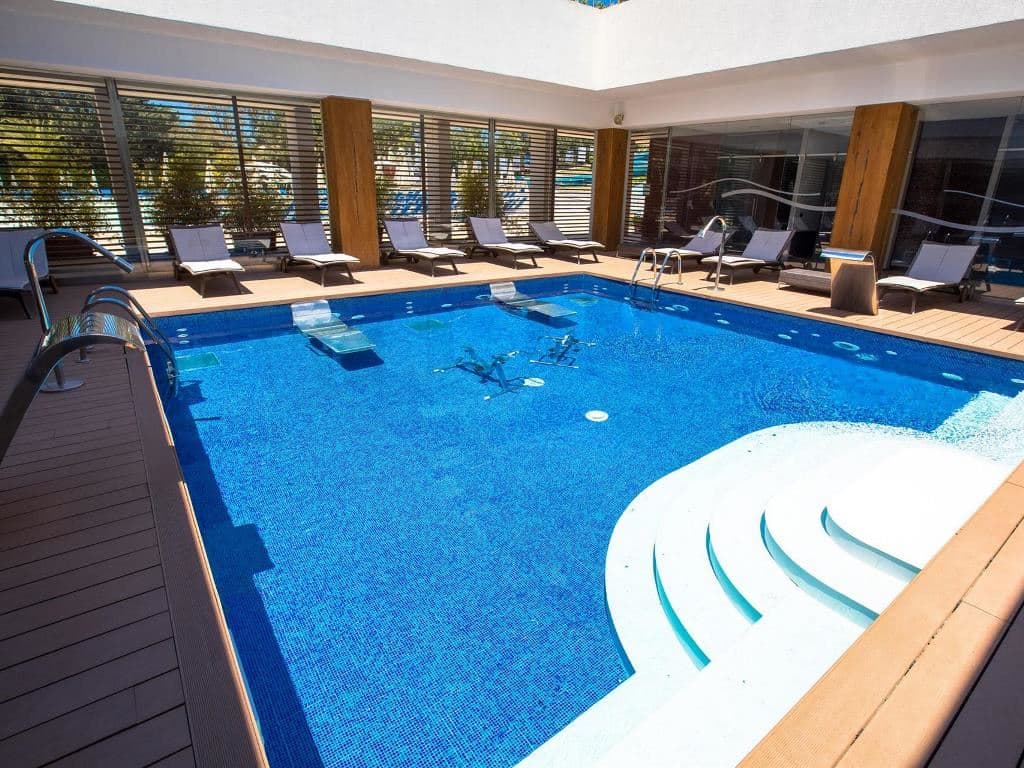 pools-indoor-pool