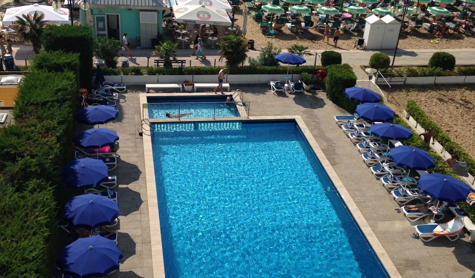 pools-outdoor-pool
