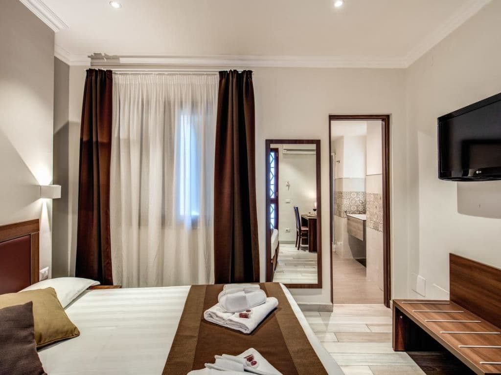 rooms-standard-room-quadruple