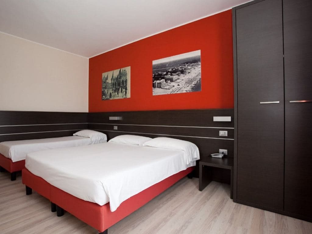 rooms-triple-room