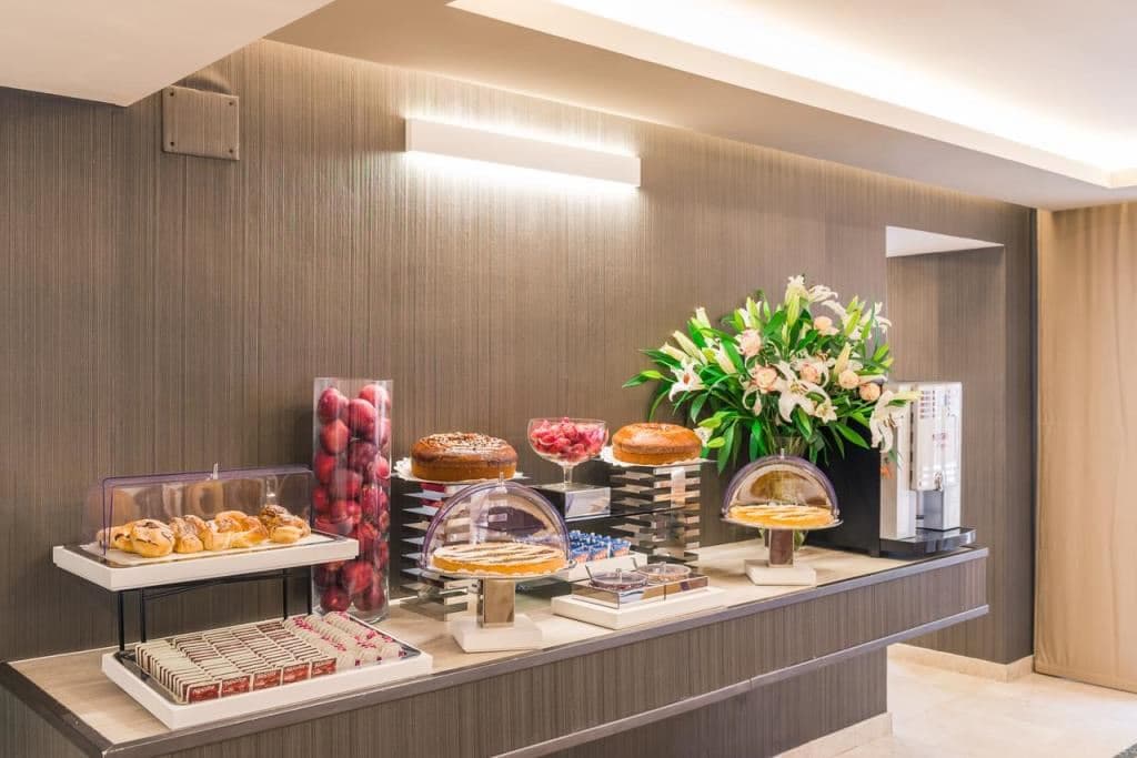restaurants-breakfast-room