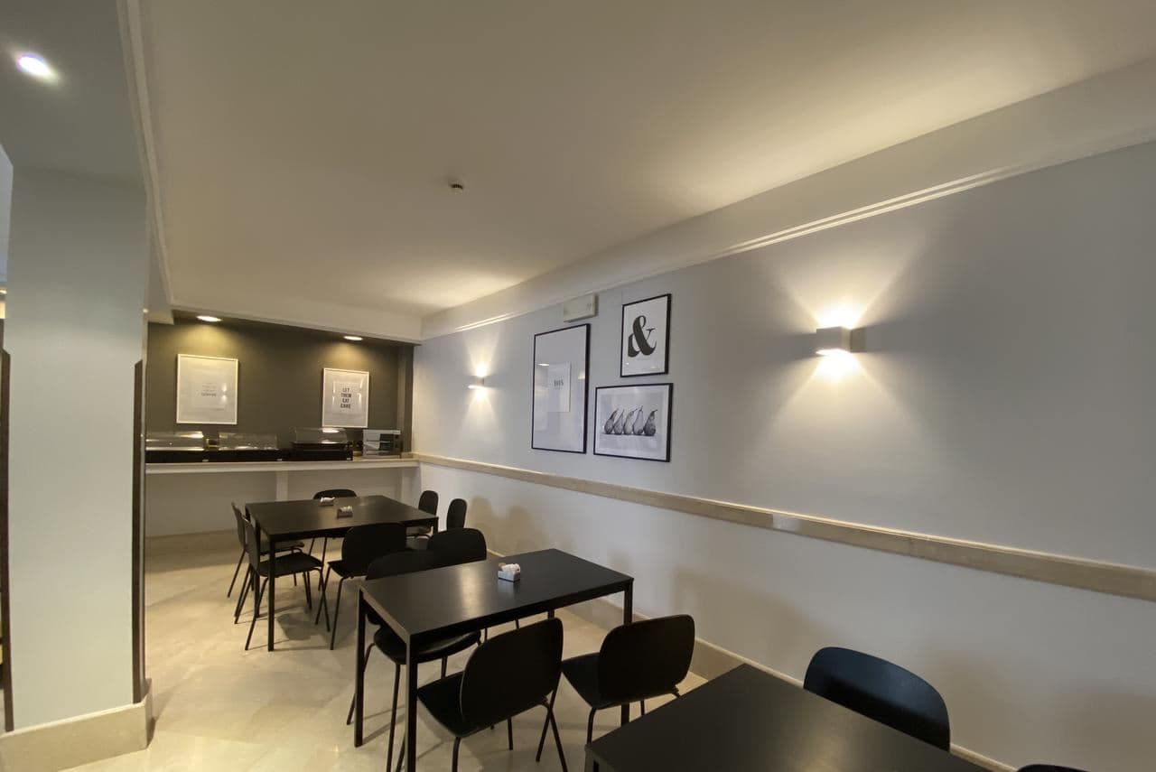 restaurants-breakfast-room