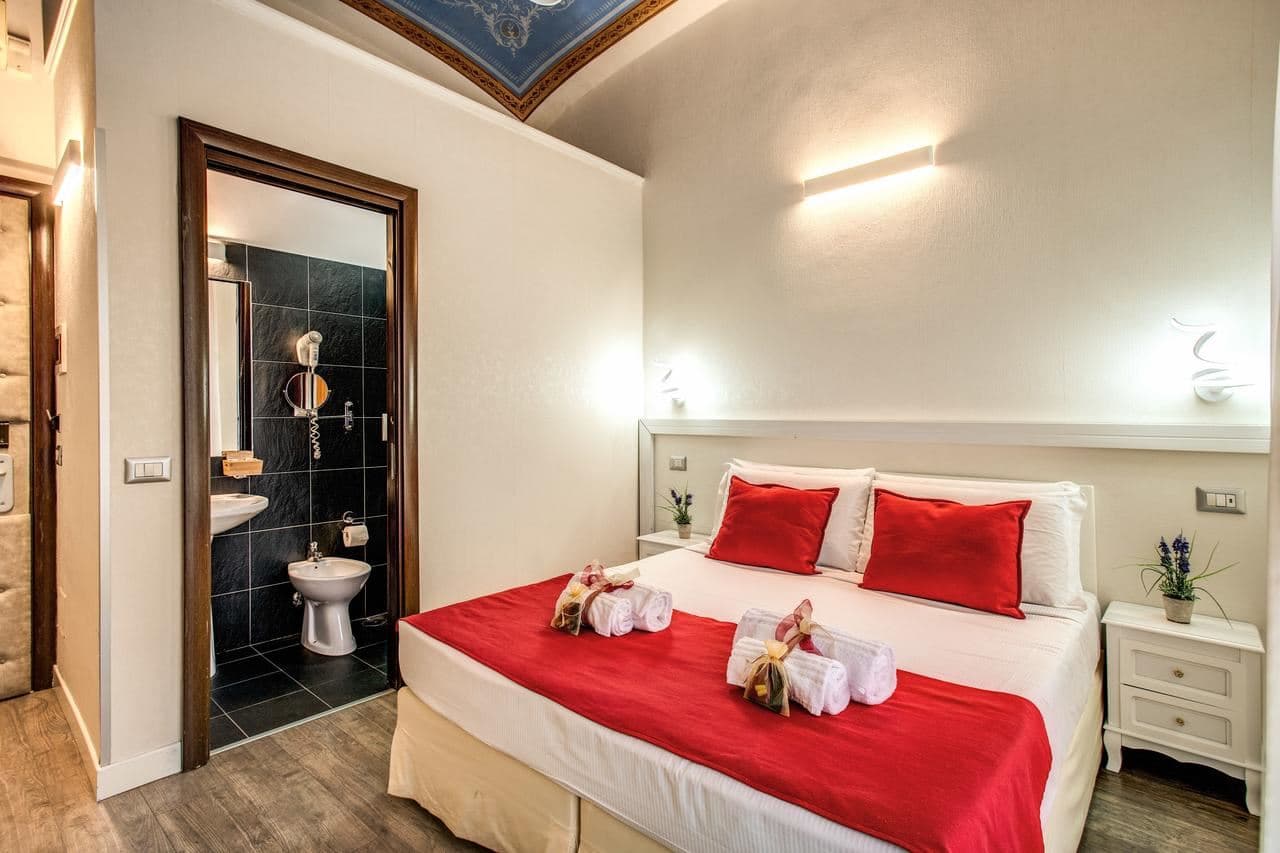 rooms-standard-room