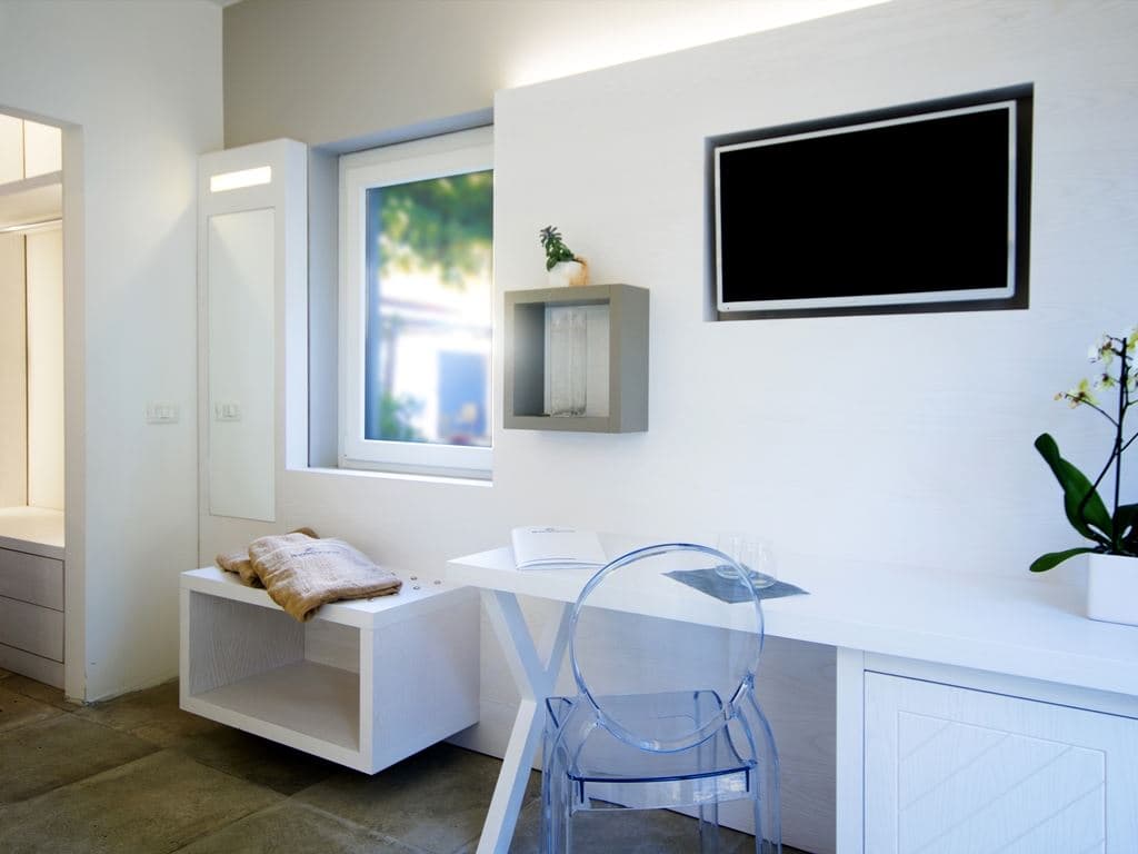 rooms-deluxe-room
