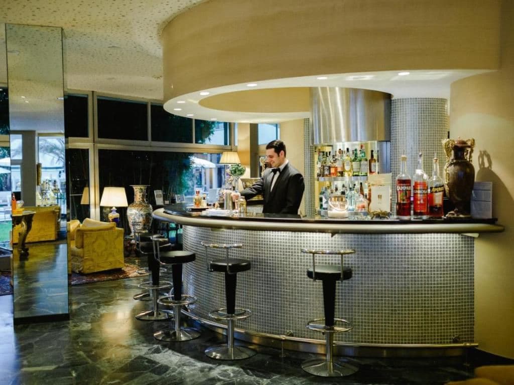 bars-bar