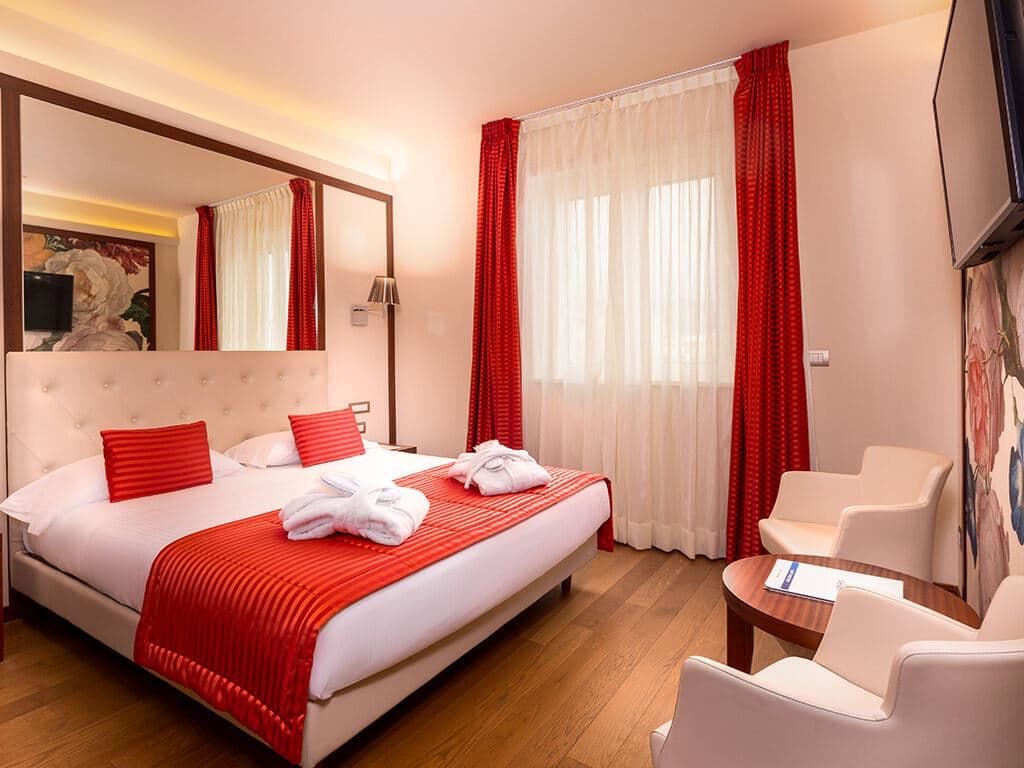 rooms-triple-room
