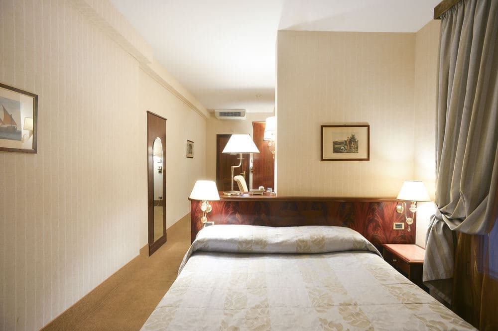 rooms-triple-standard