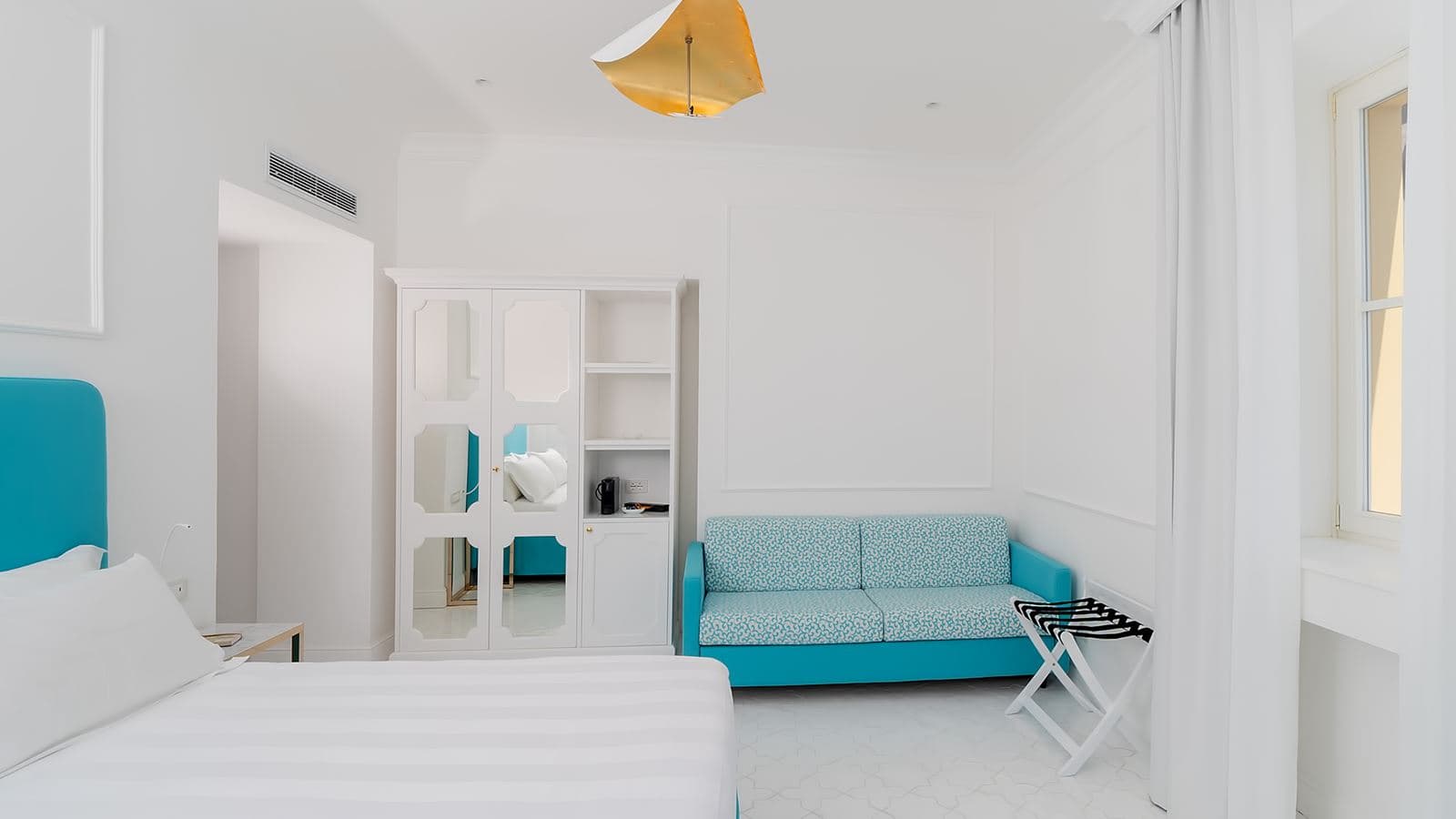 rooms-double-or-twin-superior-sea-view