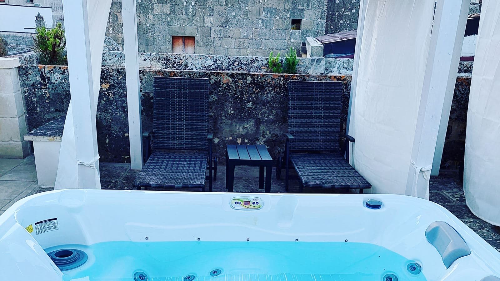 pools-pools