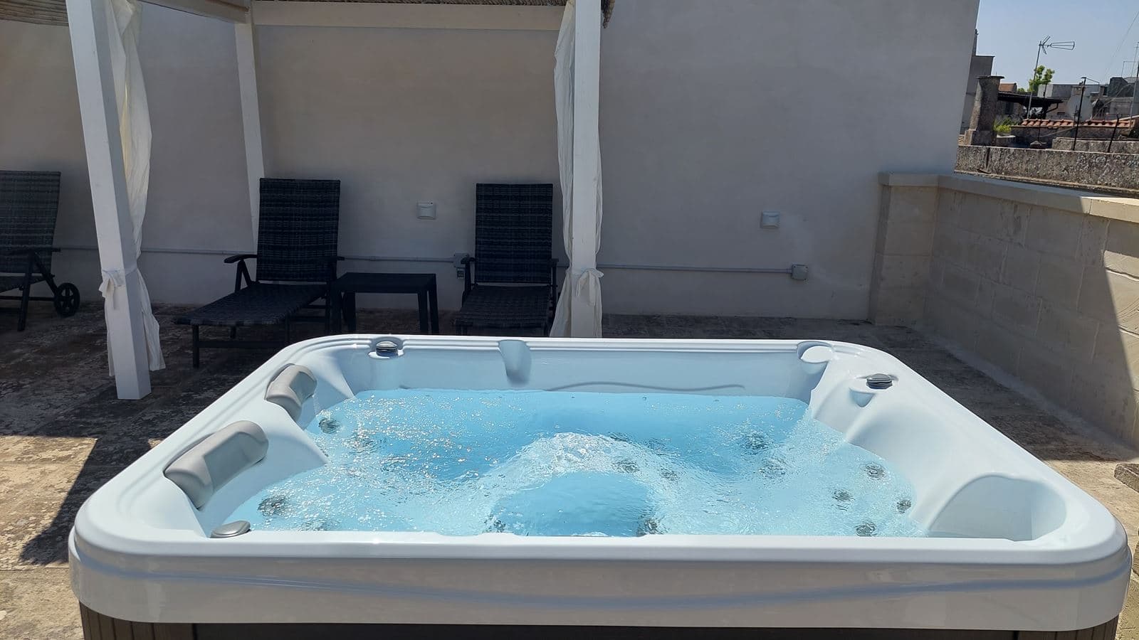 pools-pools