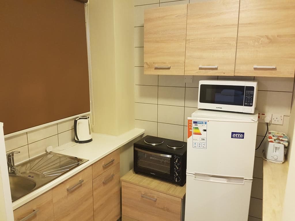 rooms-deluxe-apartment-balcony