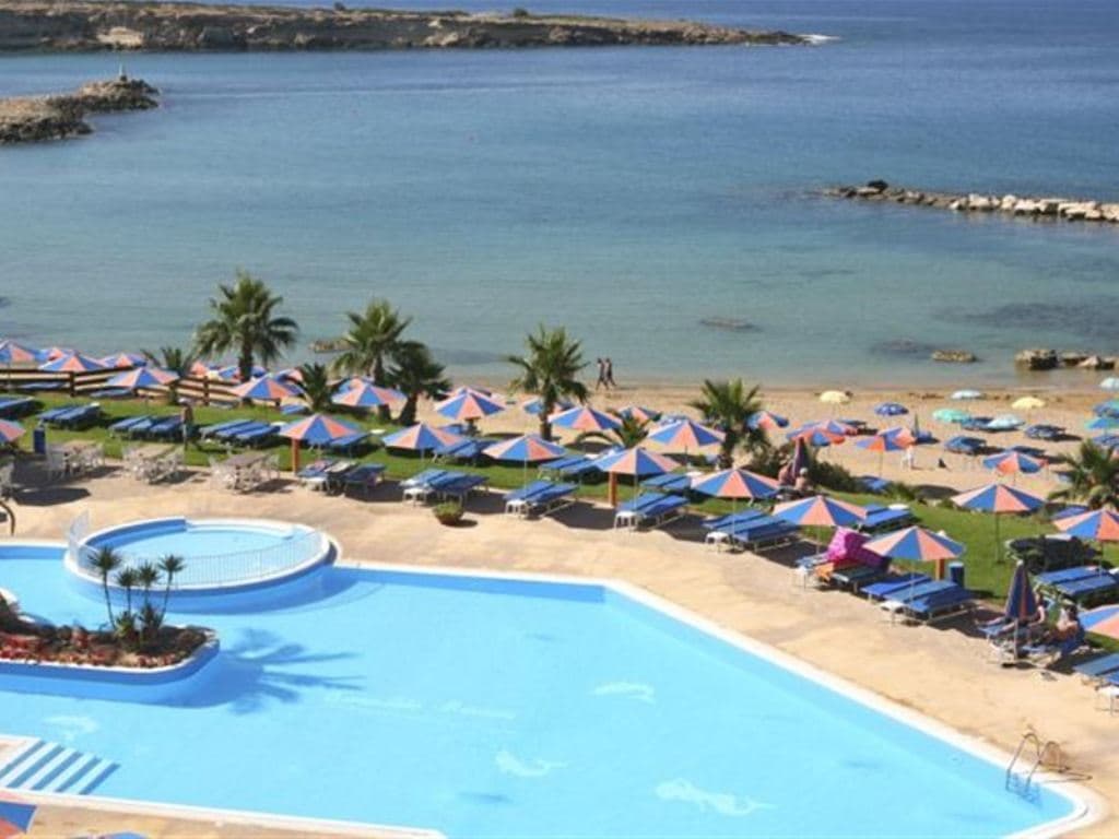 pools-outdoor-pool