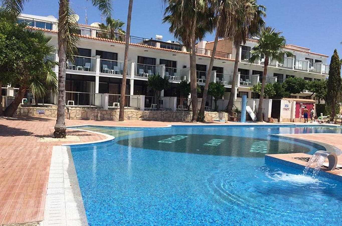 pools-outdoor-pool