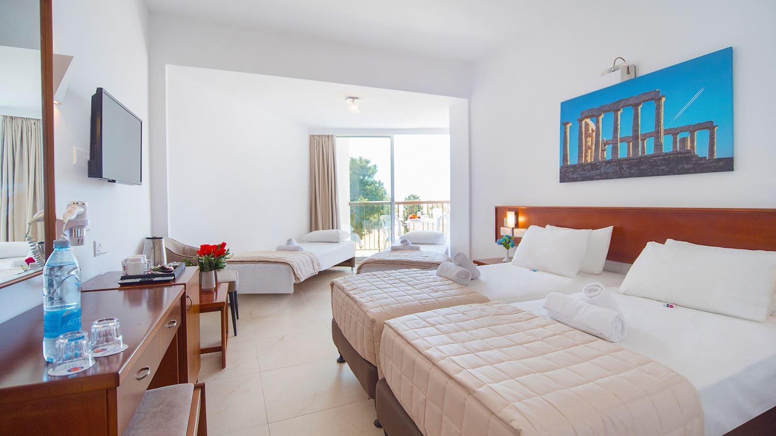 rooms-singleuse-standard-room-balcony