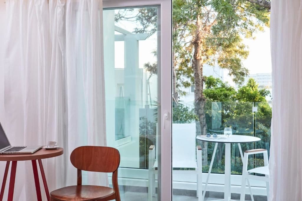 rooms-standard-room-garden-view--single-use