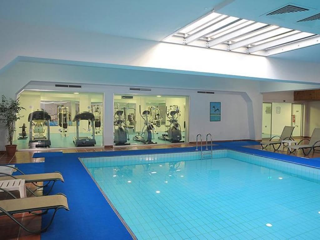 pools-indoor-pool