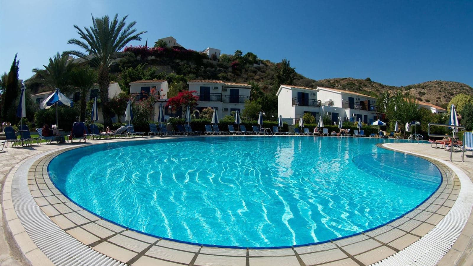 pools-outdoor-pool