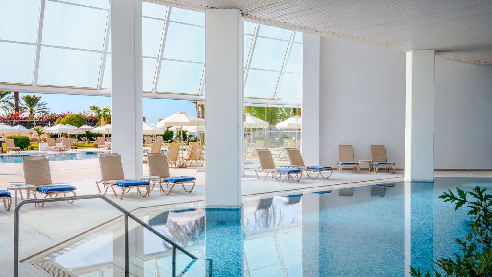 pools-indoor-pool