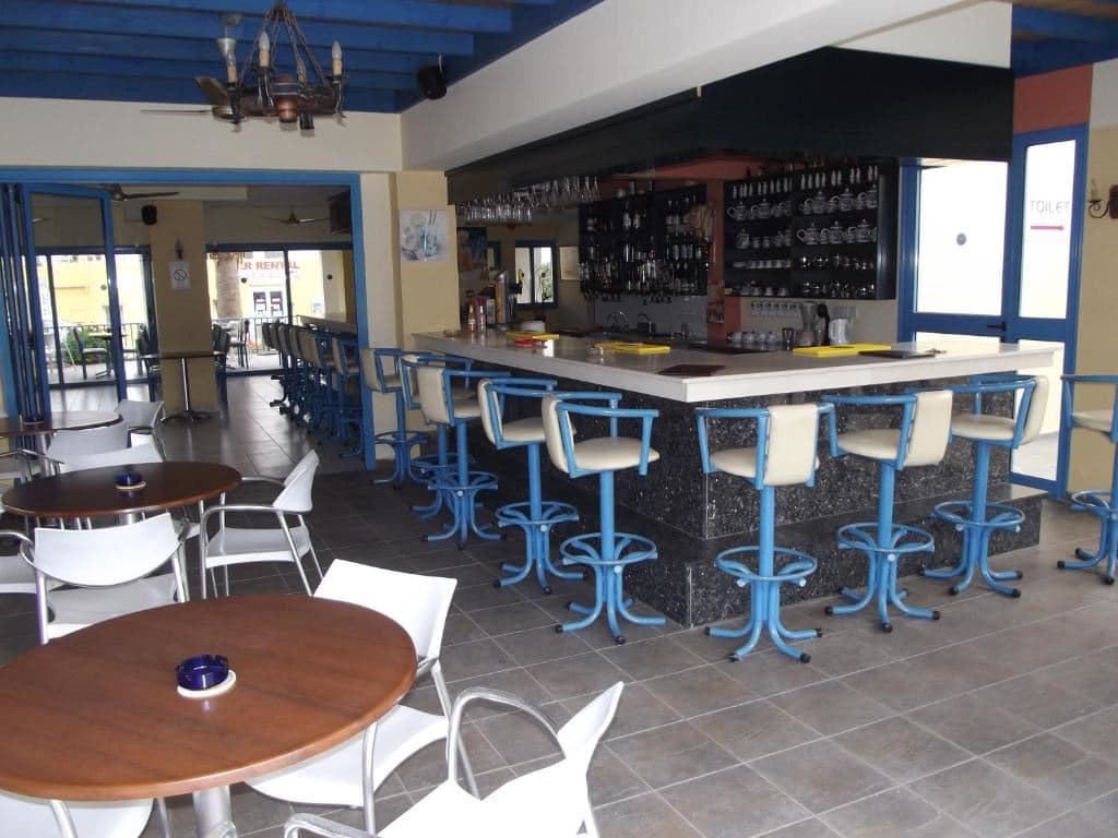 bars-pool-bar