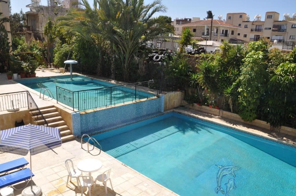 pools-outdoor-pool