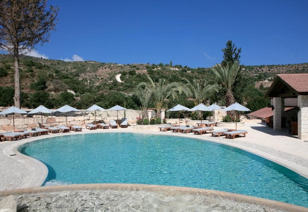 pools-outdoor-pool