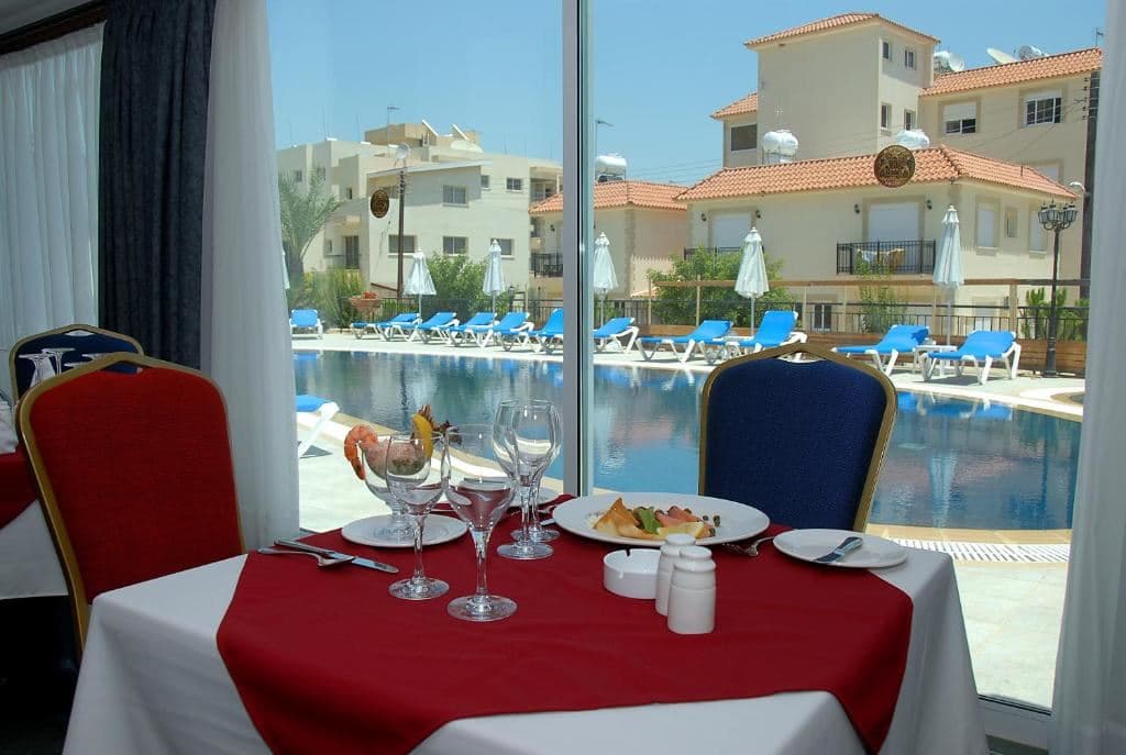 restaurants-restaurant