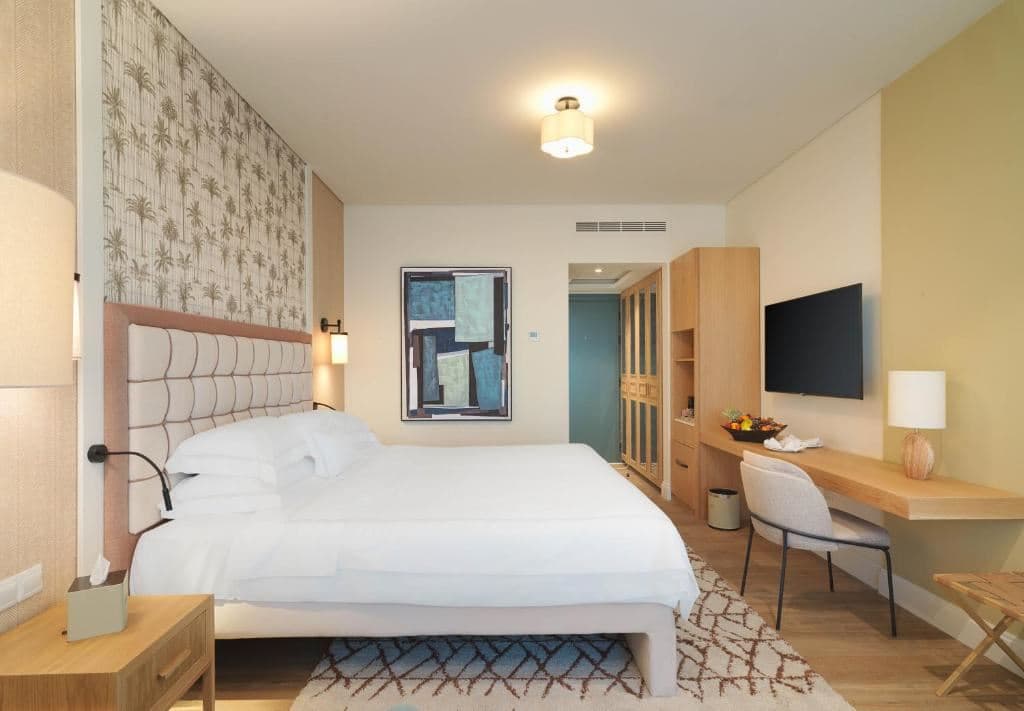 rooms-deluxe-room-sea-view