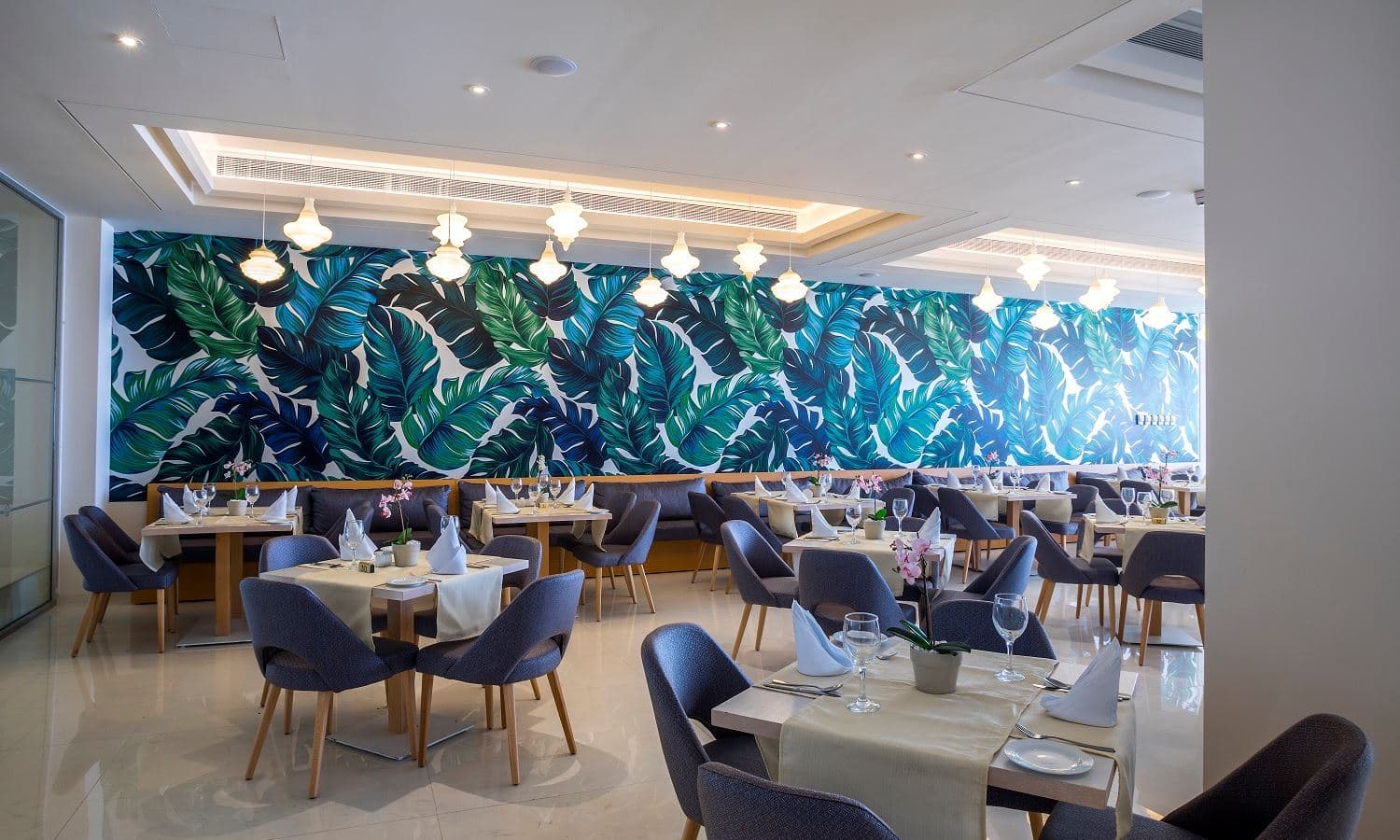restaurants-restaurants